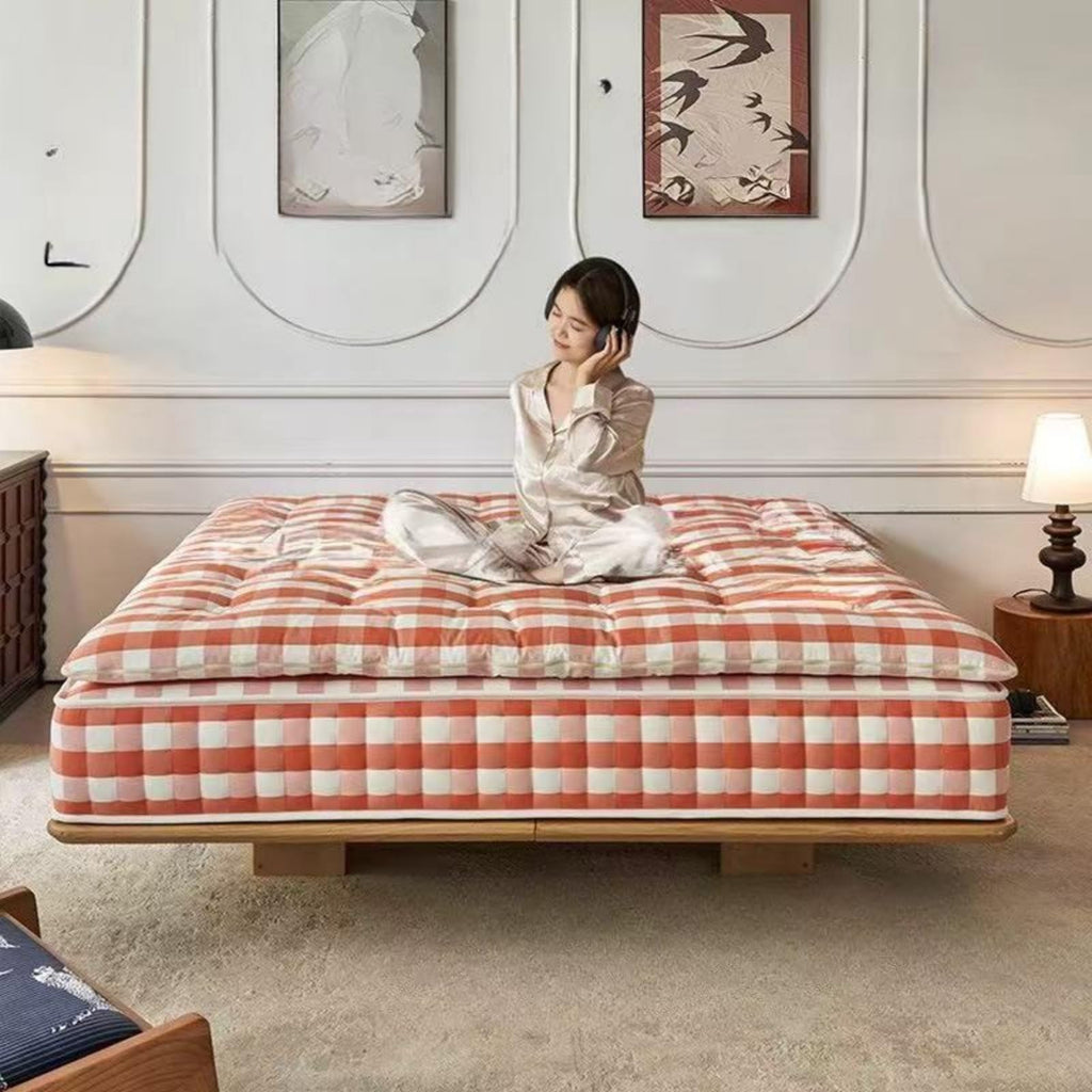 Soft Plaid Cooling Breathable Queen Mattress Pad