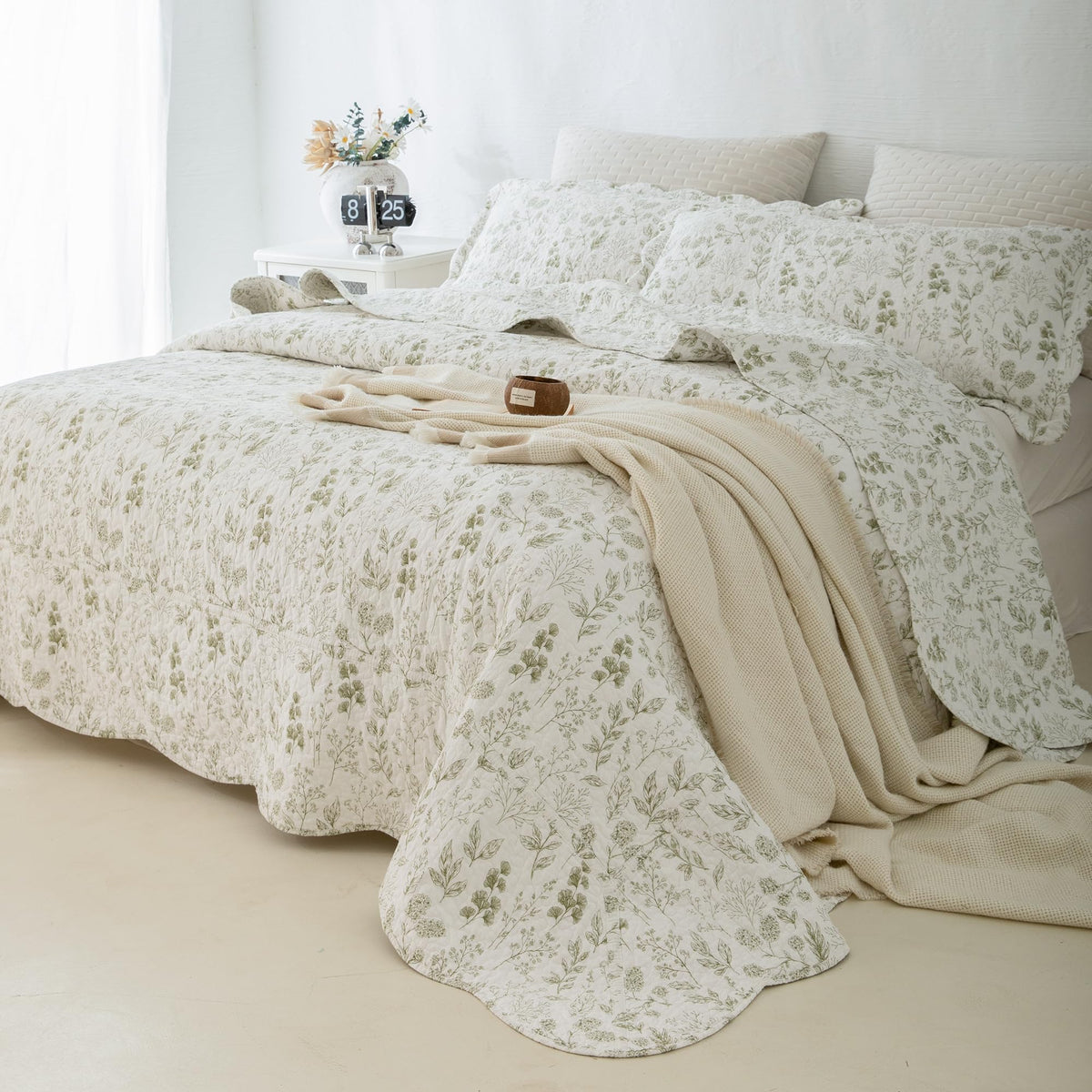 Sanracie 100% Cotton Floral Quilted Bedspread